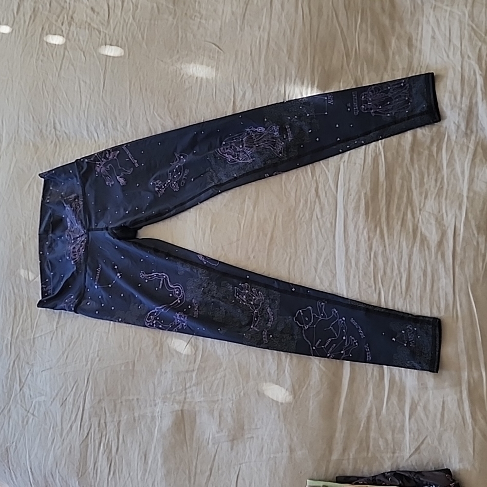 Teeki leggings